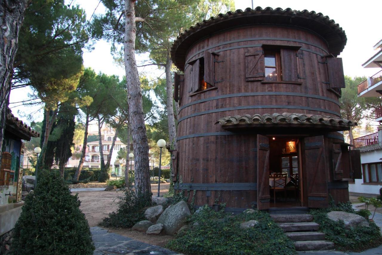 Hostal Del Senglar L'Espluga de Francoli Ngoại thất bức ảnh